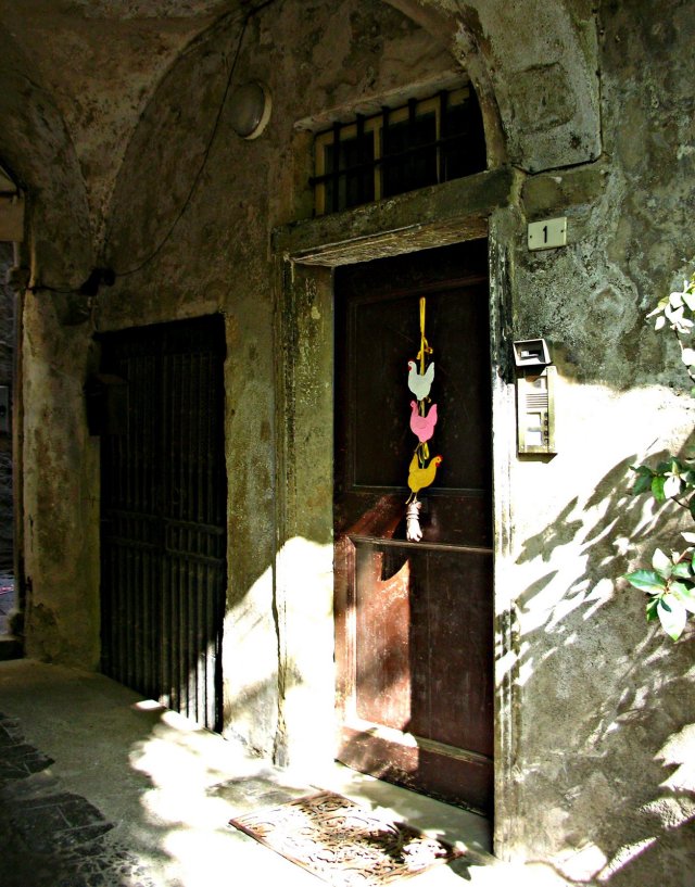 193686_140425056027541_2819948_o