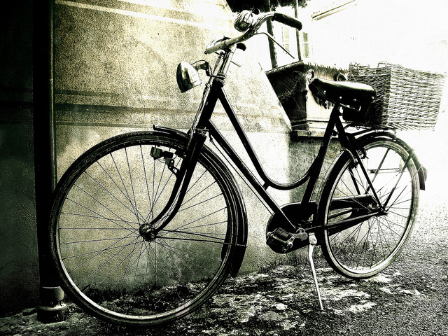 7178369664_8a4d1c28fb_z