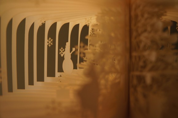 yusuke-oono-360-book-christmas-4-580x386