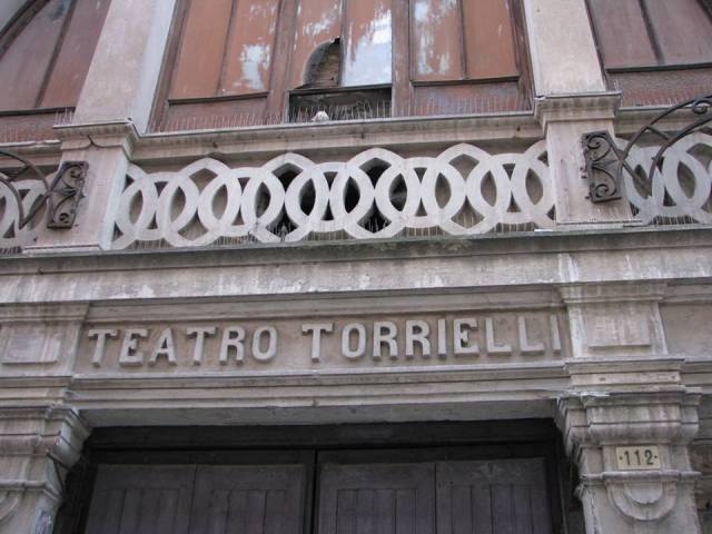 FACCIATA TEATRO TORRIELLI